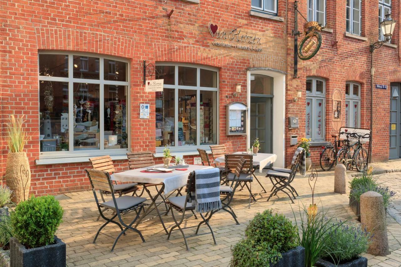 Gaestehaus Von Herzen Lauenburg/Elbe Esterno foto