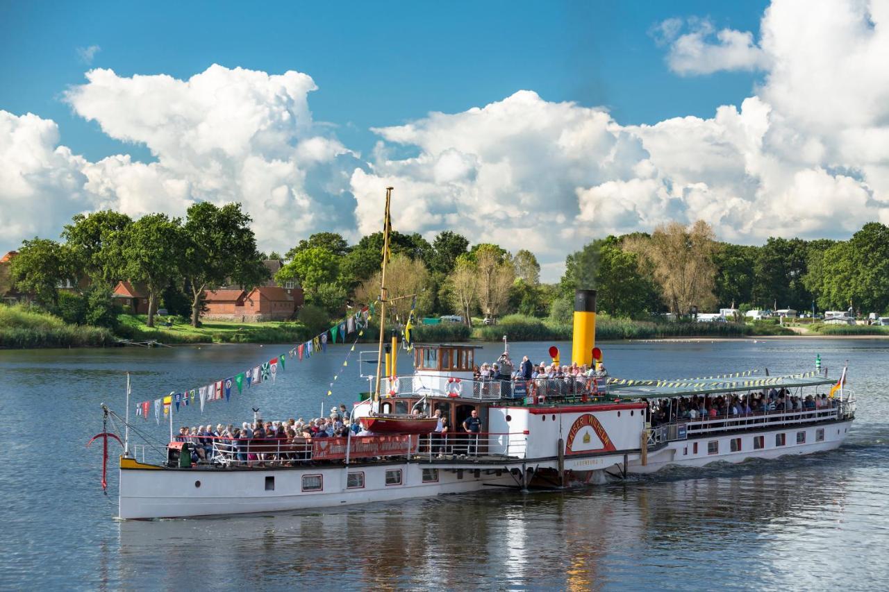 Gaestehaus Von Herzen Lauenburg/Elbe Esterno foto